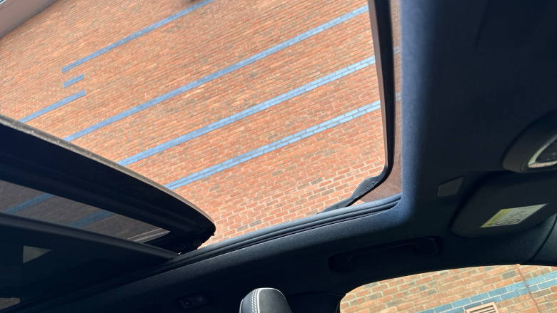 Volvo Xc40 1.5 T5 Recharge PHEV R DESIGN Pro 5dr Auto Estate